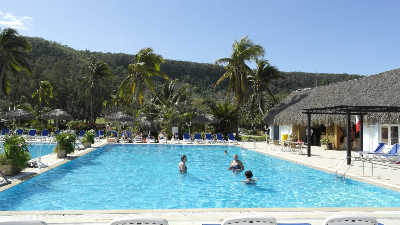 Pool Starfish Jibacoa