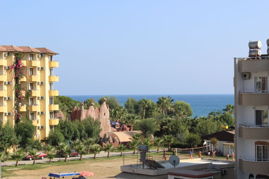 Meerblick  Hotel Royal Garden Beach