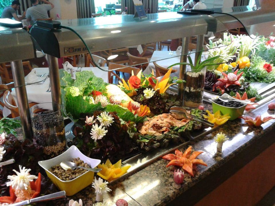 Deko-Buffet (einmal pro Woche) allsun App.-Hotel Orient Beach