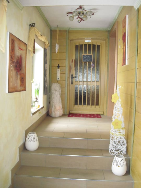 Hier geht es u.a. zum Frühstücksraum Pension & Ferienwohnung Solaria