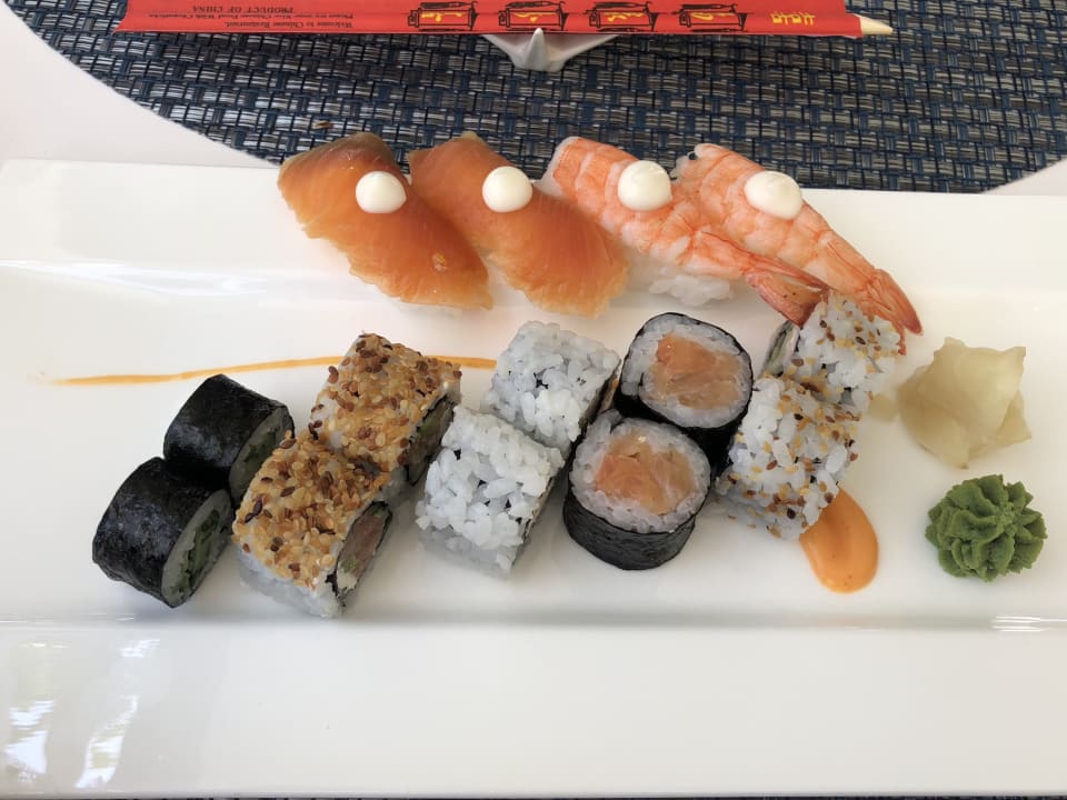 Gastro Acanthus Cennet Barut Collection