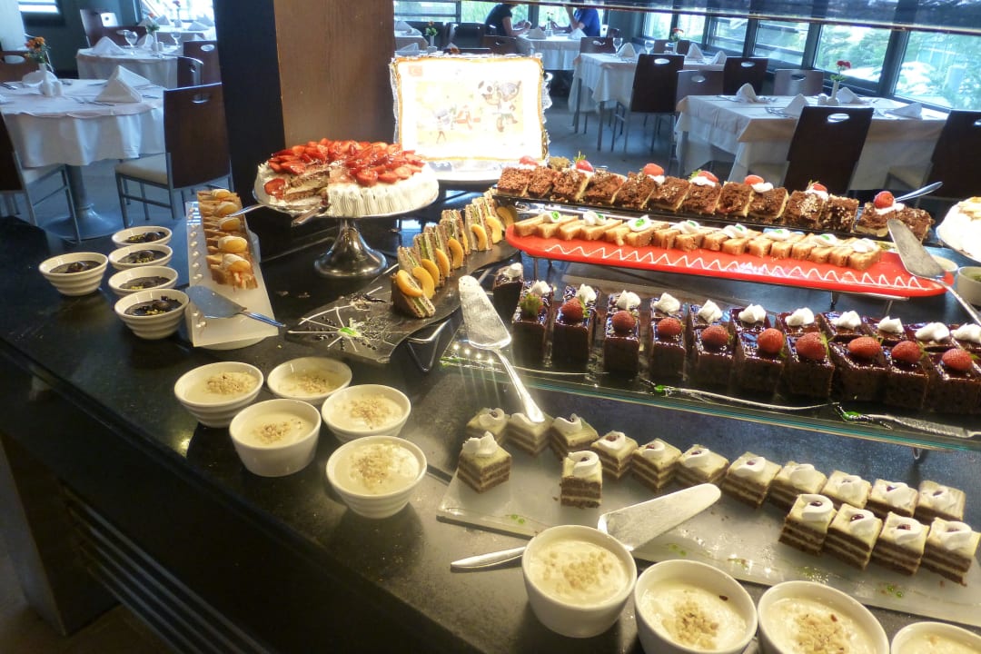 Millionen Kalorien Limak Lara Deluxe Hotel & Resort