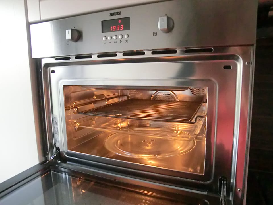 Super-Backofen mit Microwelle Camping Resort de Meerpaal