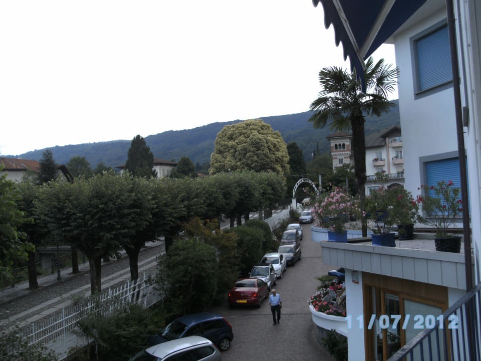 Blick vom Balkon Hotel Royal Stresa