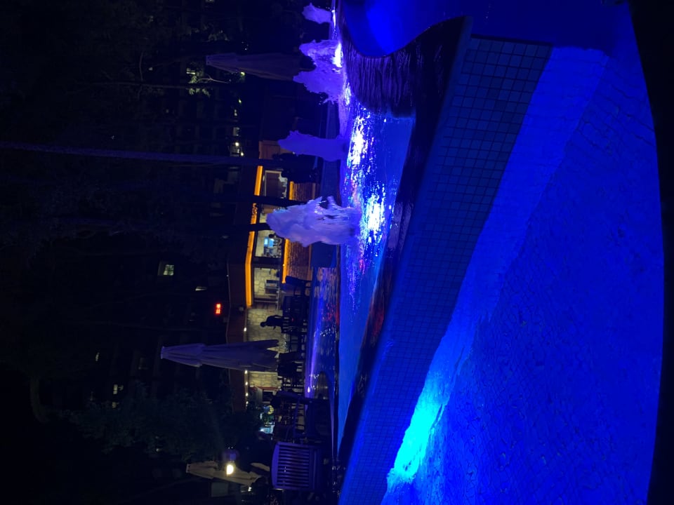 Gastro Wome Deluxe Hotel