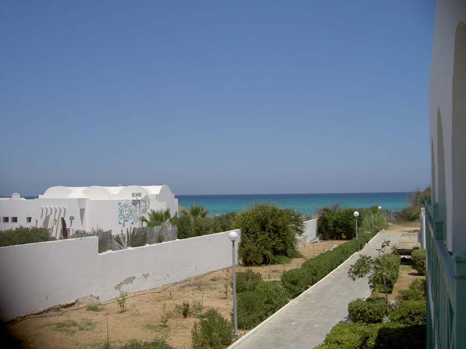 Blick von unserem Zimmer aufs Meer Hotel El Mouradi Cap Mahdia