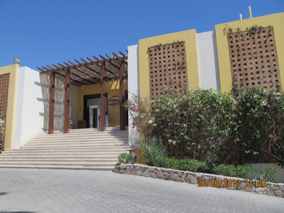 Главный вход Panorama Bungalows Resort El Gouna