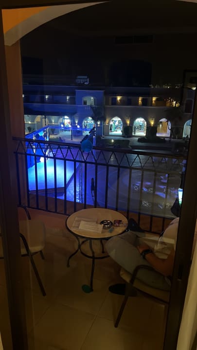 Zimmer Jaz Dar EL Madina