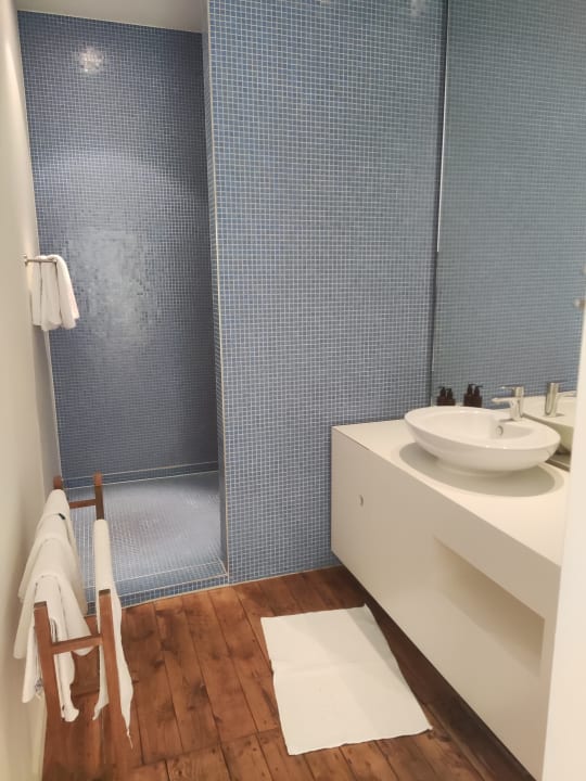 Zimmer Kavaliershaus Suitehotel am Finckener See