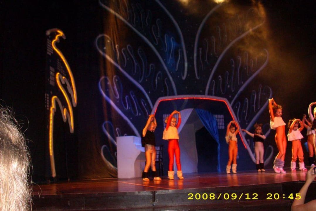 Mini-Playback-Show Güral Premier Belek