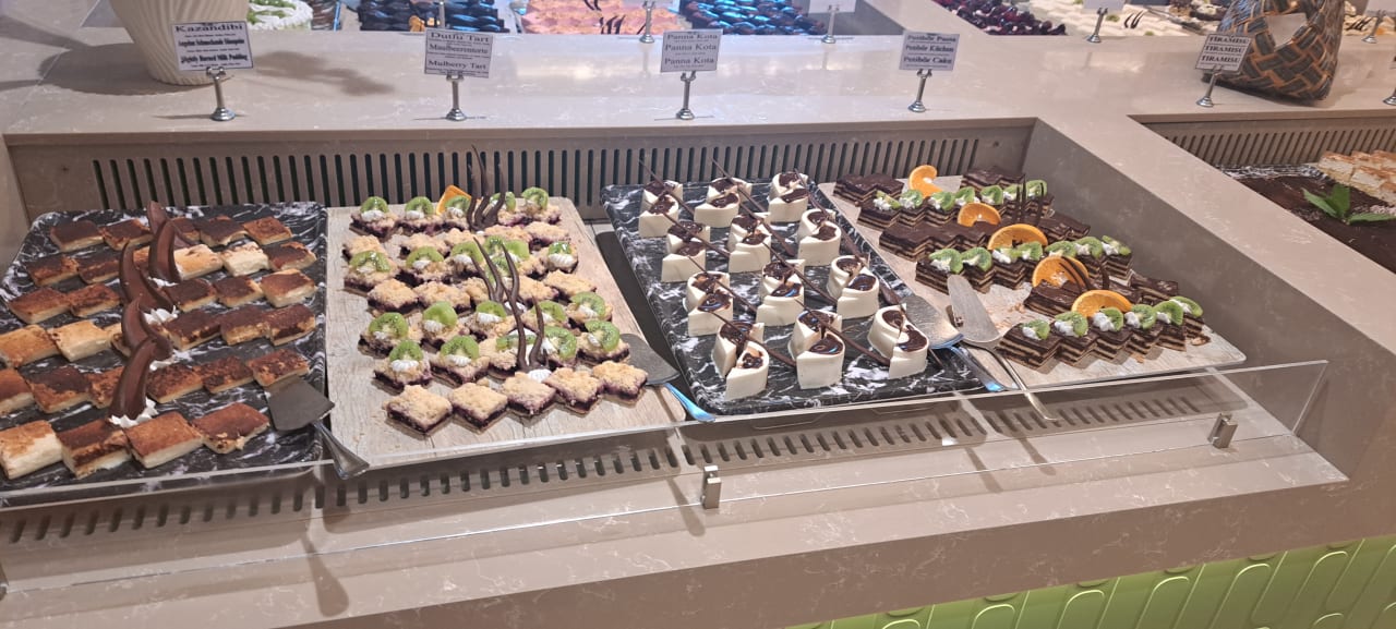 Gastro Club Grand Side