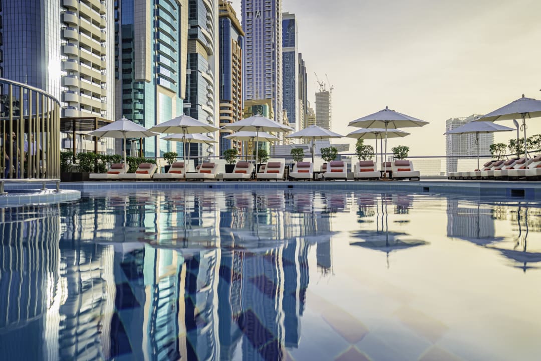 Pool Towers Rotana