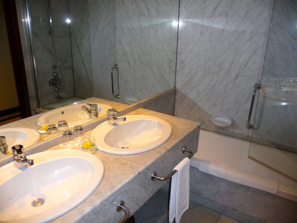 Badezimmer Paradisus by Meliá Salinas Lanzarote