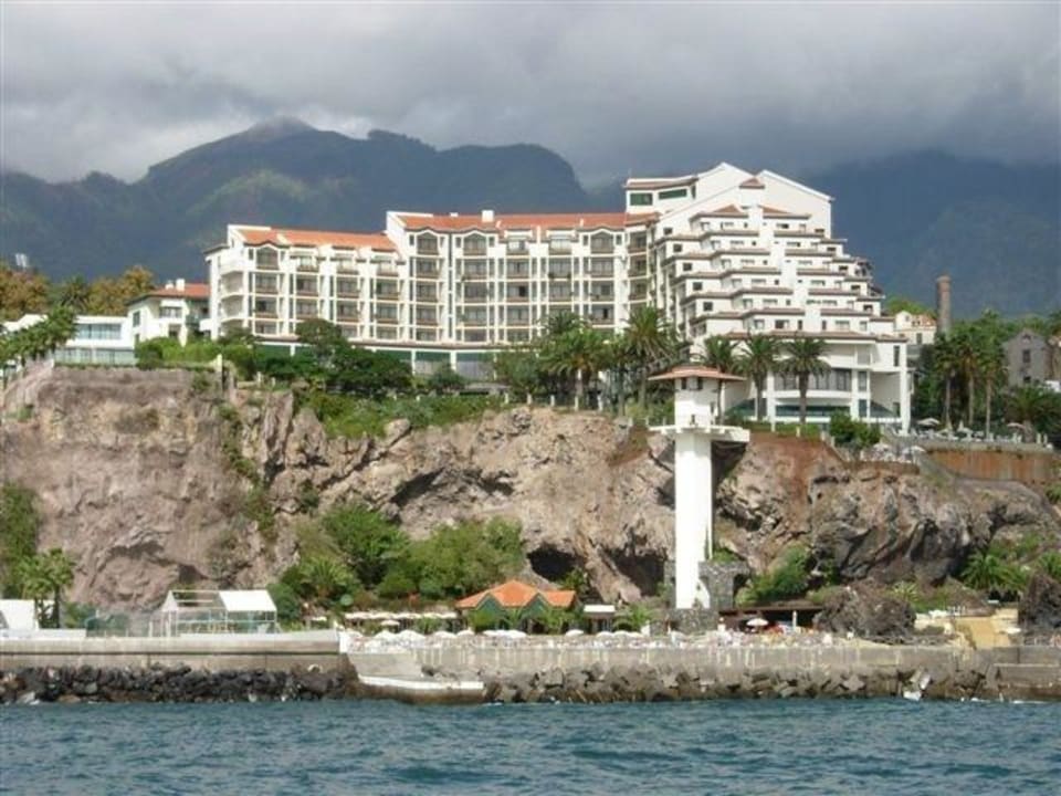 Hotel vom Wasser aus Hotel The Cliff Bay (PortoBay)