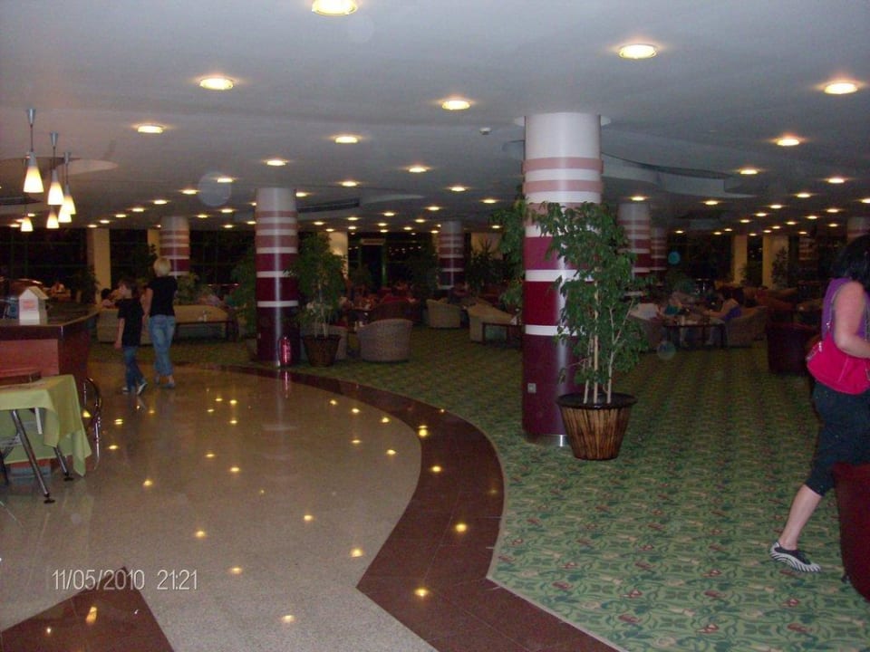 Lobby VONRESORT Golden Coast