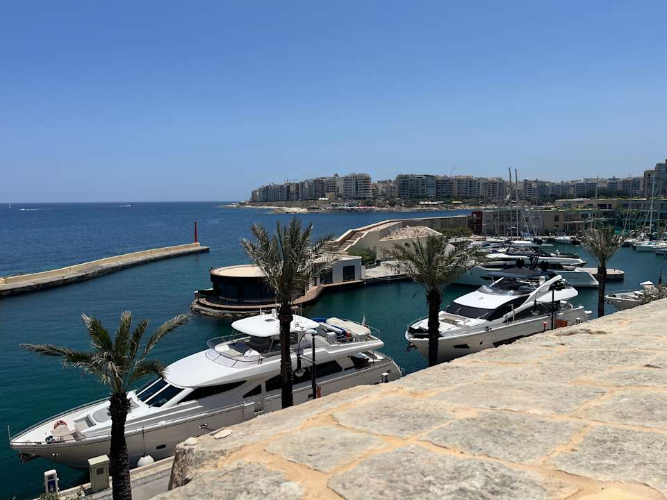 Außenansicht Hilton Malta