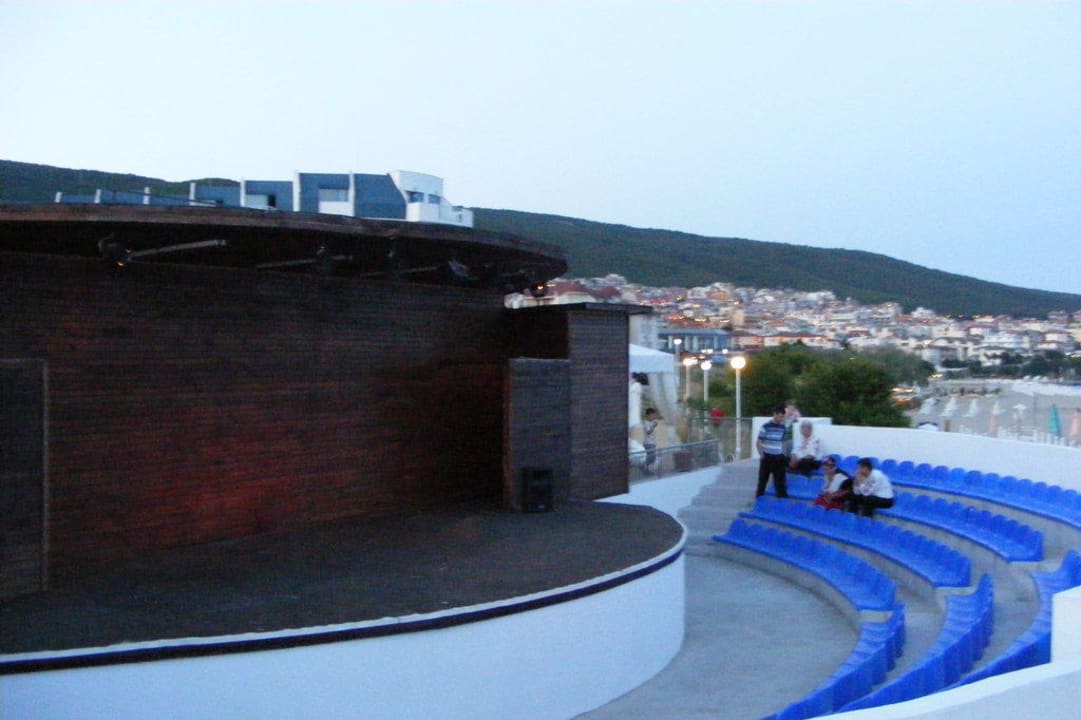 Amphietheater Hotel Sineva Beach