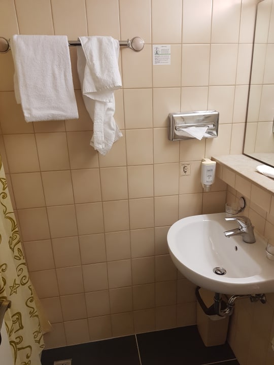 Zimmer Terminal Hotel Köln