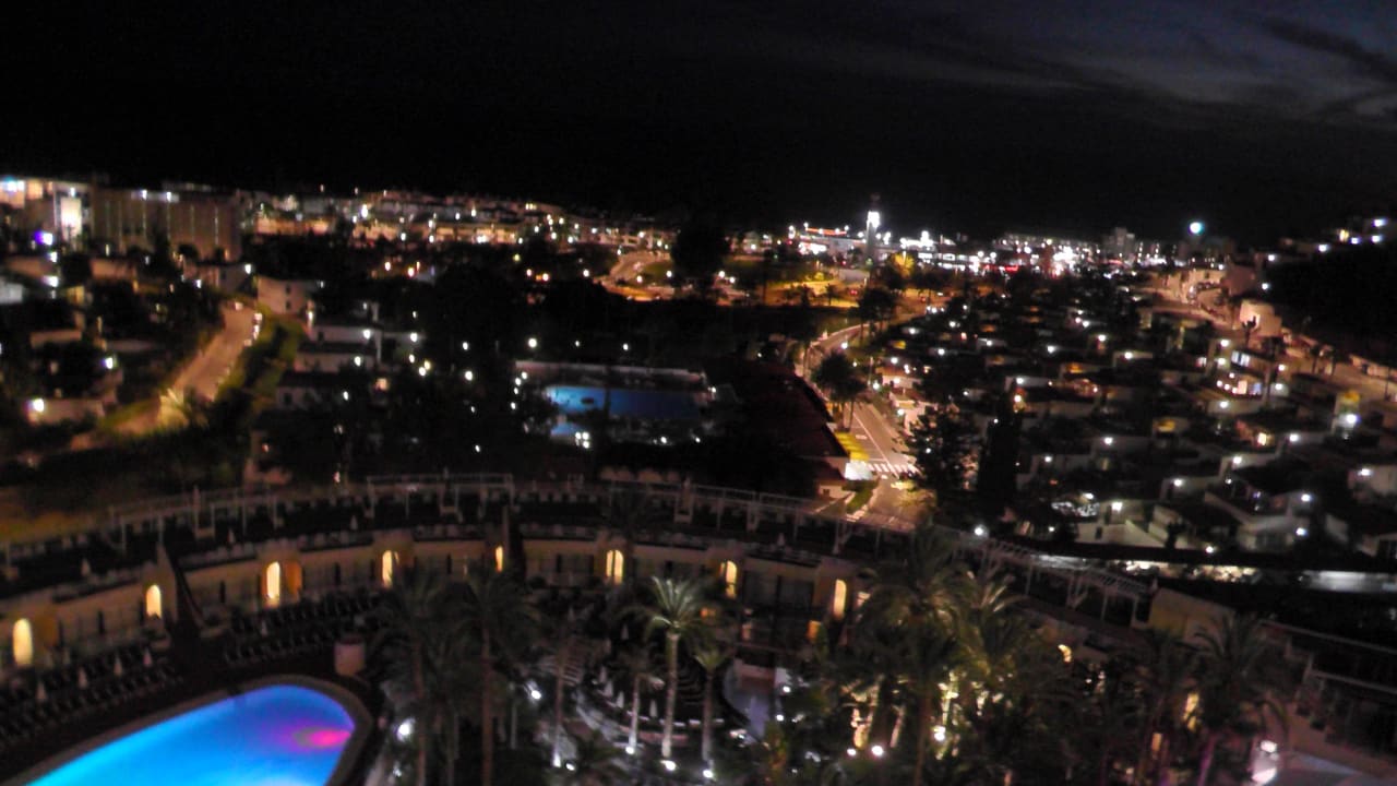 Der schöne Blick über San Agustin Gloria Palace San Agustin Thalasso & Hotel