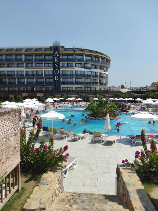 Außenansicht Arnor de Luxe Hotel & Spa