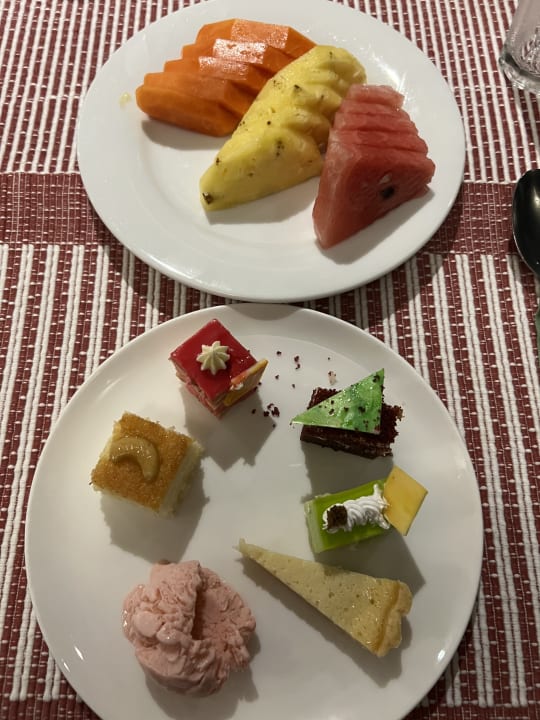 Gastro Pandanus Beach Resort & Spa