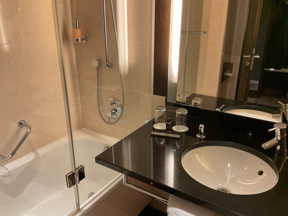 Zimmer Steigenberger Hotel de Saxe