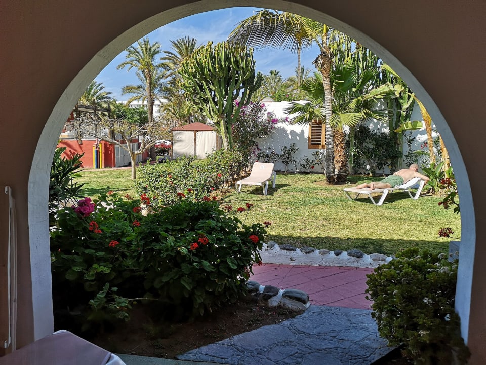 Ausblick HL Miraflor Suites Hotel