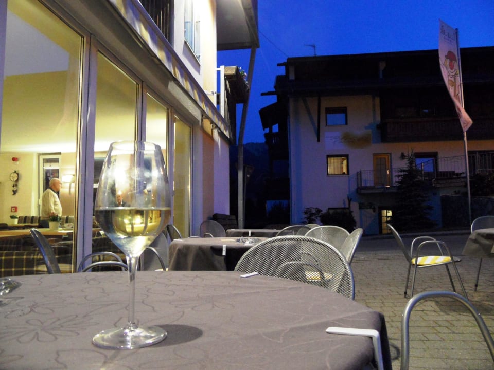 Hotel e dependance Hotel Pütia