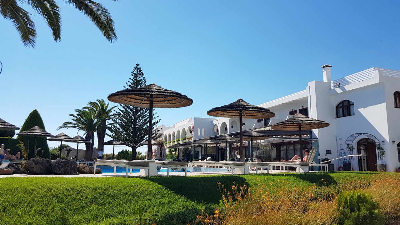 Außenansicht Alianthos Garden Hotel