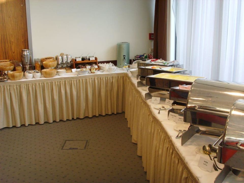 Frühstücksbuffet Dorint Hotel An der Kongresshalle Augsburg