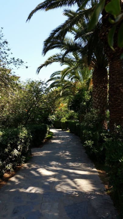 Garten Apollonia Beach Resort & Spa