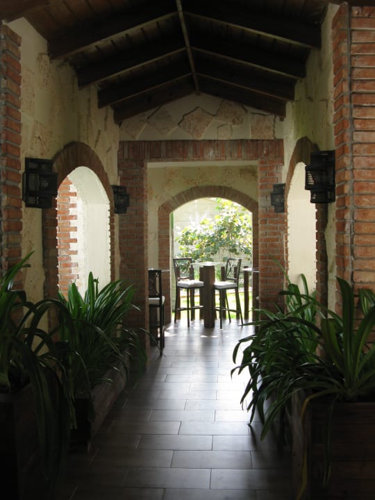 Sitzecke im Cafe Dominicano Villas Bavaro Resort & Spa