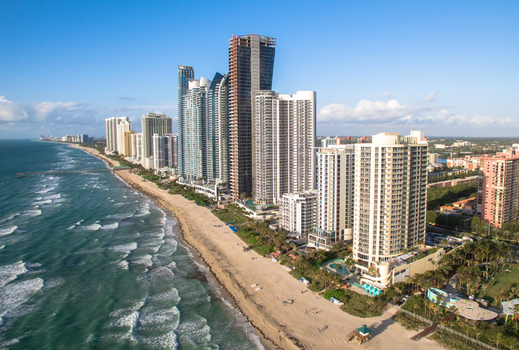 Außenansicht DoubleTree by Hilton Ocean Point Resort & Spa- North Miami Beach / Sunny Isles Beach