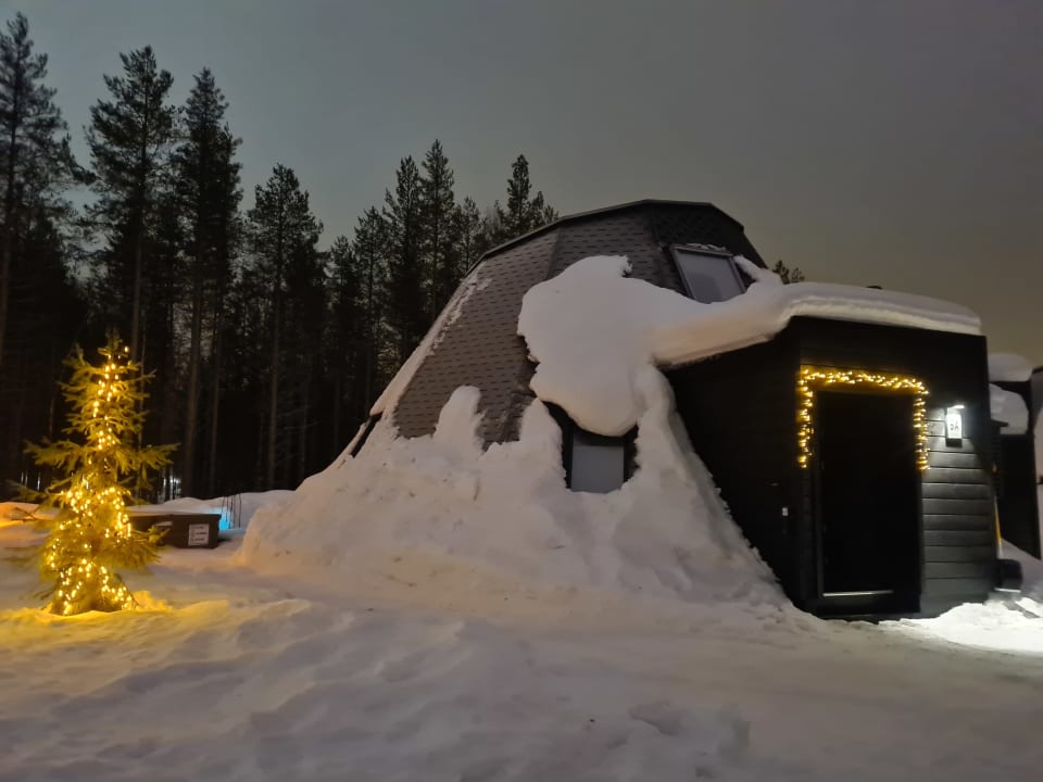 Außenansicht Glass Resort