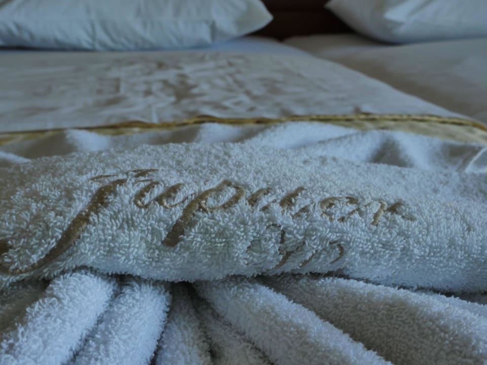 Hotel Jupiter Karras Grande Resort