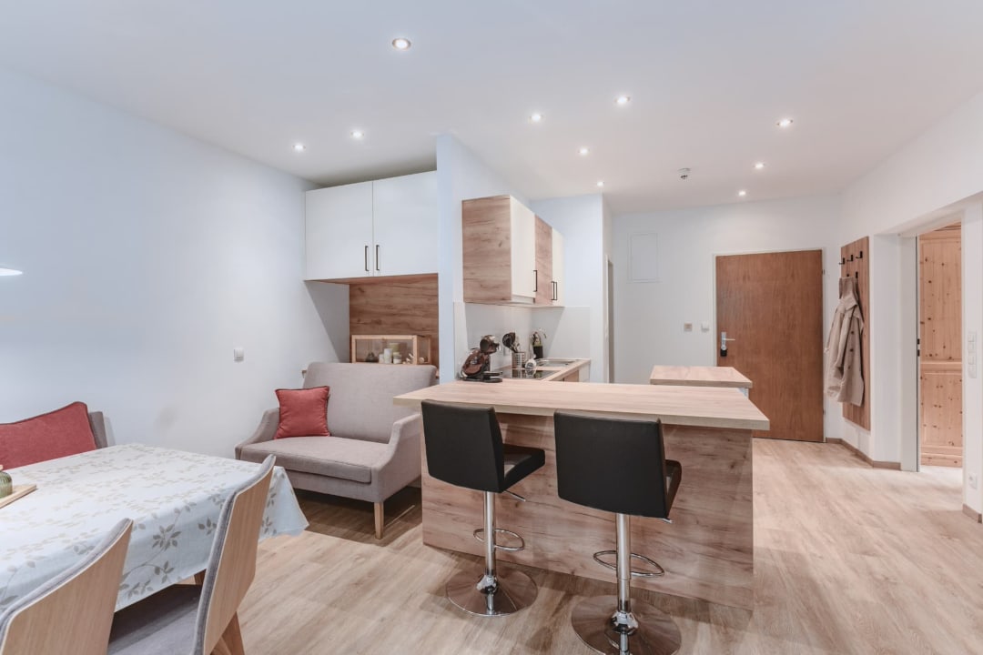 Zimmer ALPINE Appartement 208 by globboard