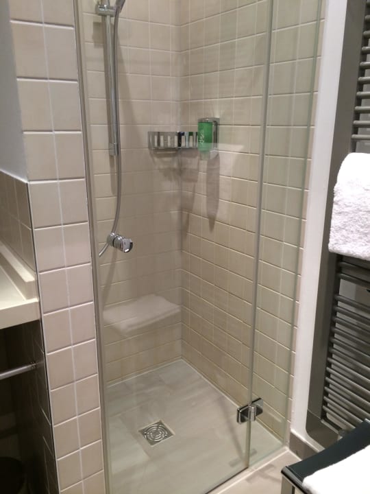 Badezimmer Göbel's Vital Hotel Bad Sachsa