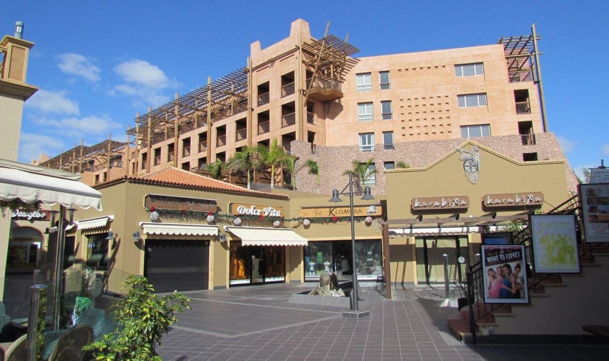 View from shopping center Lopesan Baobab Resort