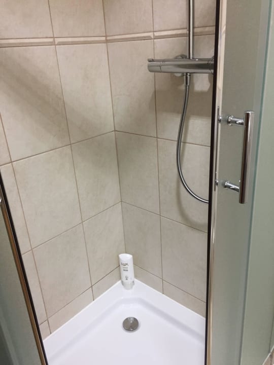 Dusche  Hotel 3 Linden