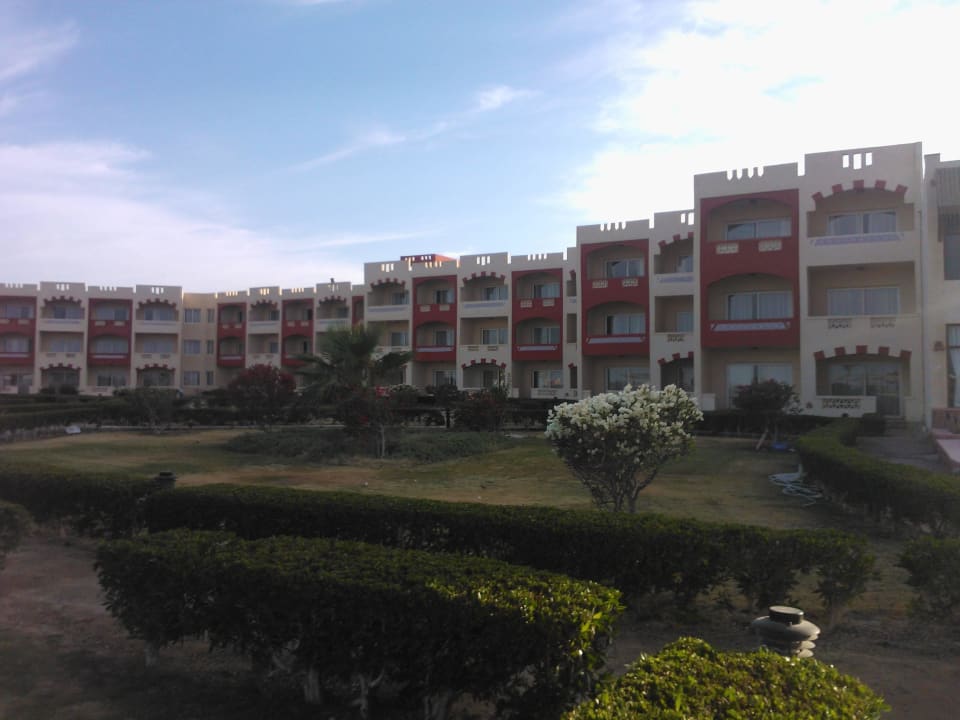 Hotel Bliss Nada Beach Resort