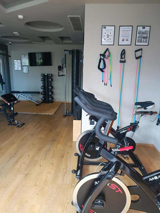 Sport & Freizeit Petousis Hotel & Suites