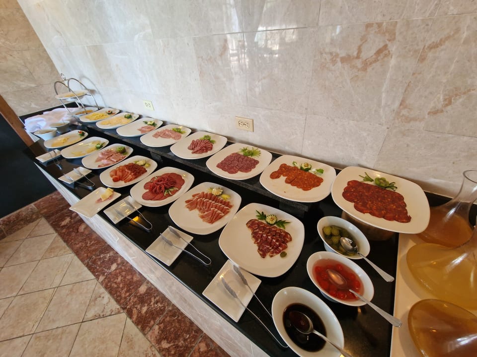 Gastro Royal Service at Paradisus Río de Oro Resort & Spa