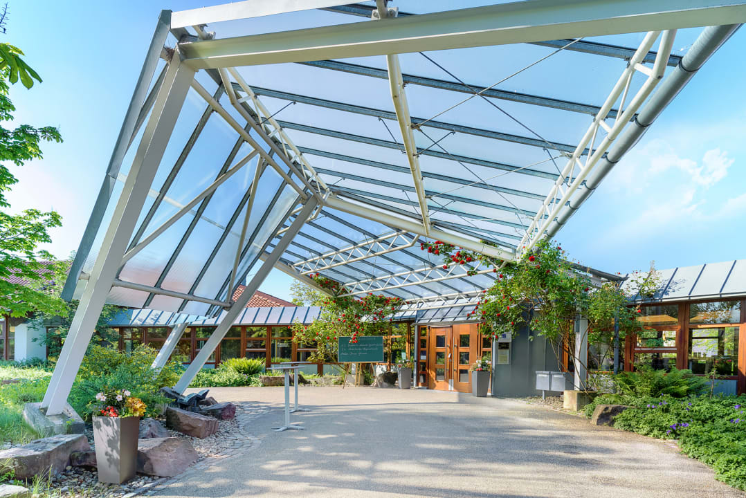 Außenansicht Hotel Hohenwart Forum