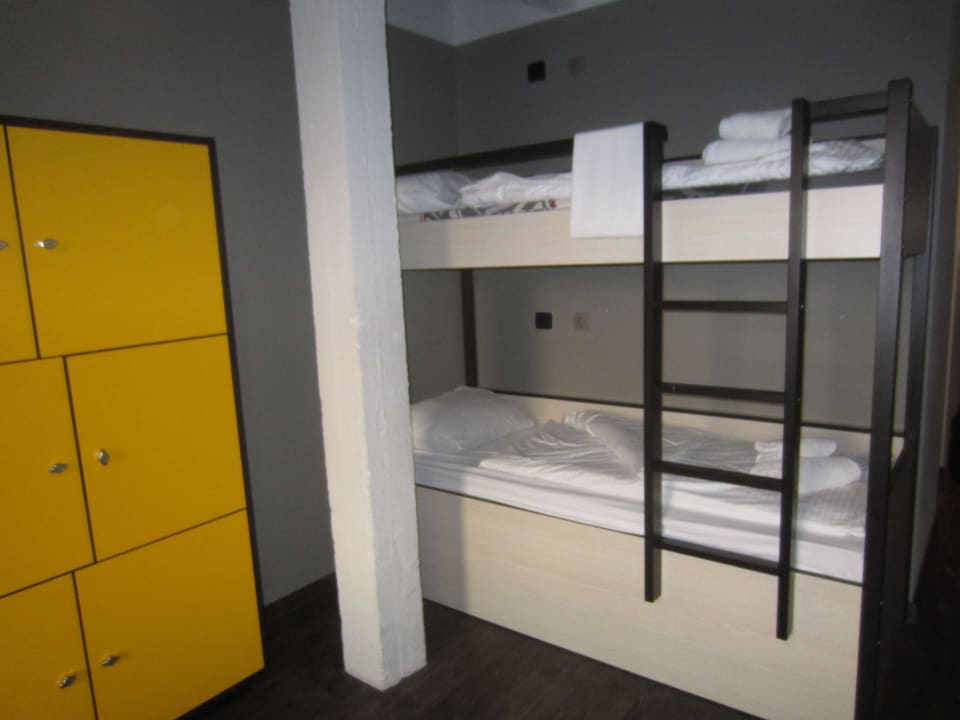 4Bett Zimmer MEININGER Hotel Bruxelles City Center