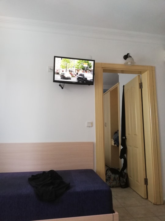 Zimmer Aparthotel Adora