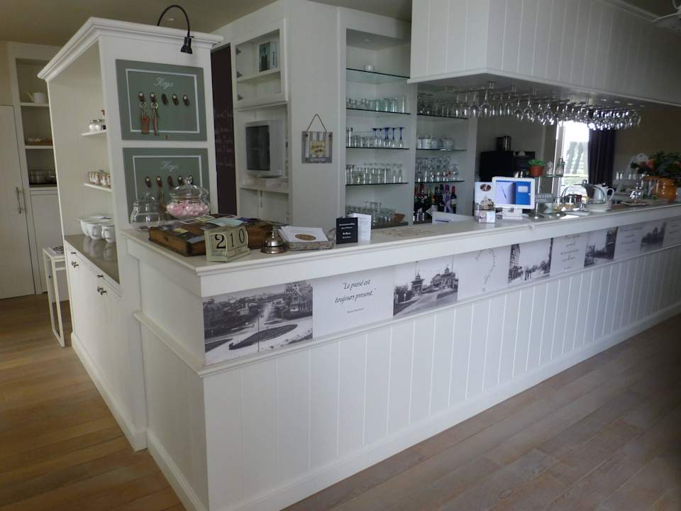 Rezeption Hotel Apostrophe