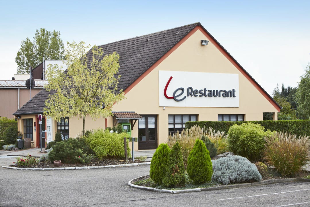 L'accueil Hotel Campanile Strasbourg - Illkirch Geispolsheim