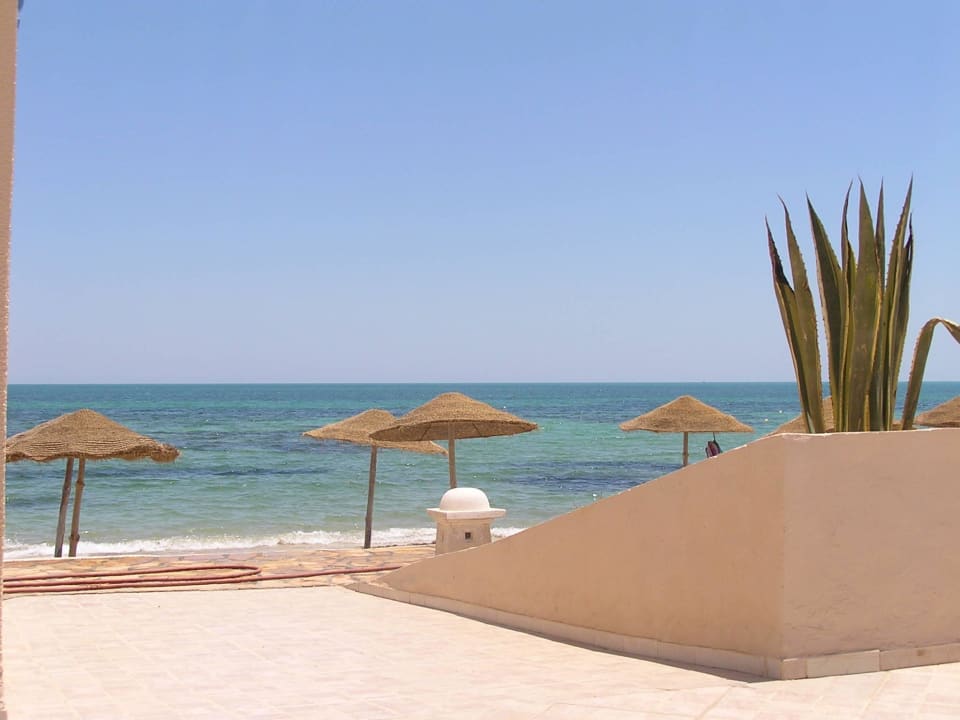 Zugang vom Pool zum Strand Zita Beach Resort