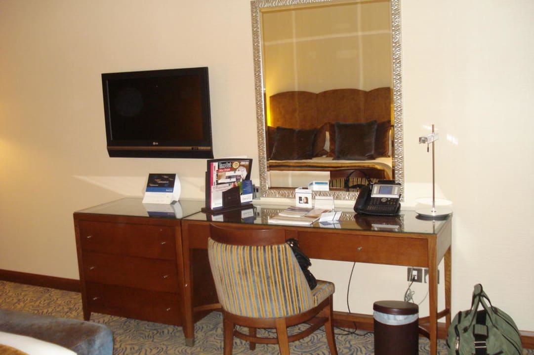 Номер Al Ain Rotana