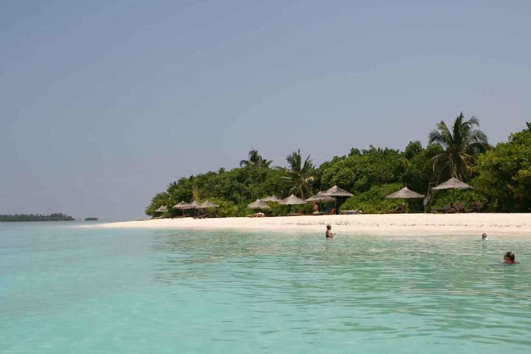 Strandabschnitt NH Collection Maldives Reethi Resort